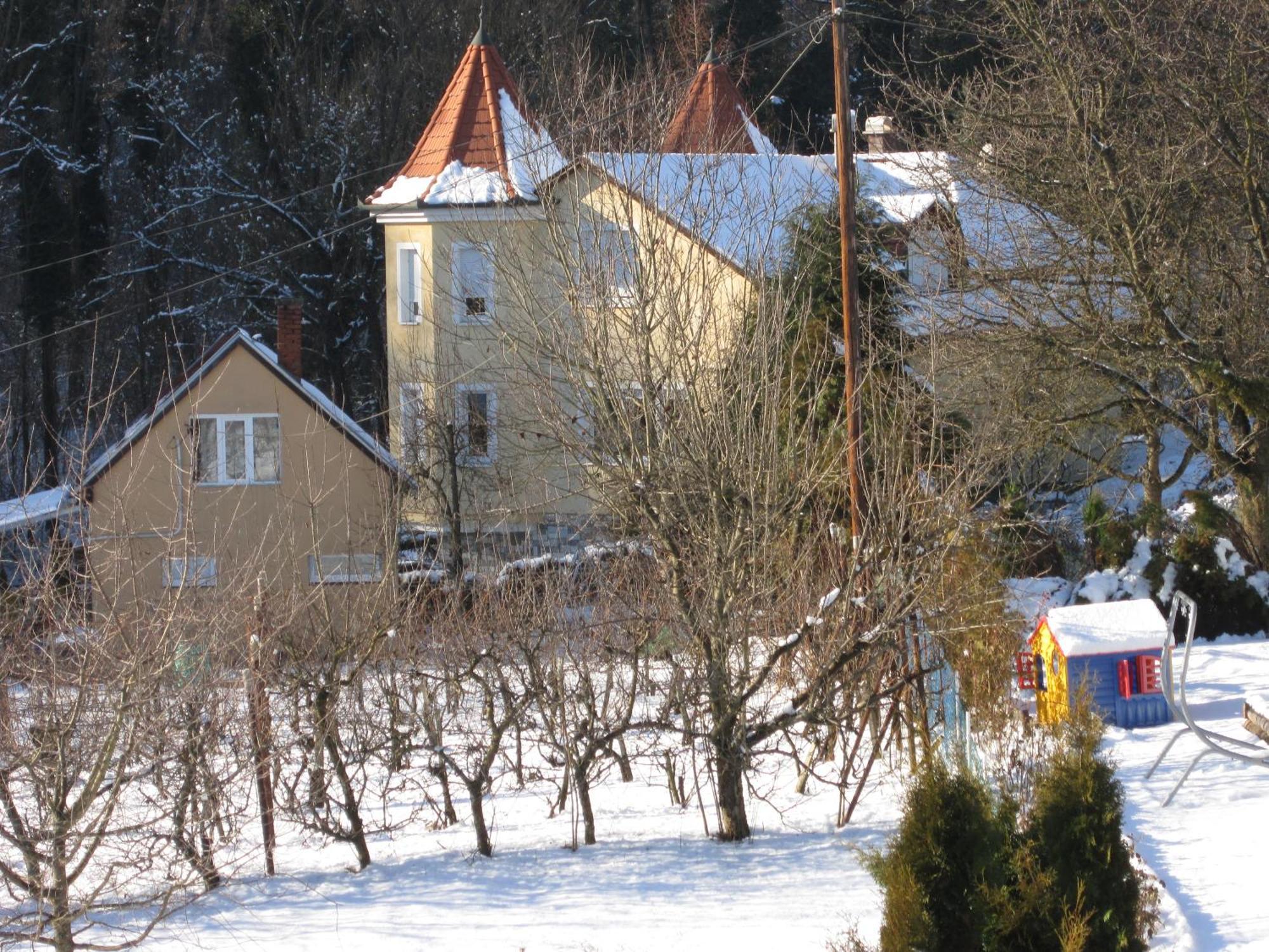 Rozsadomb Apartman ザラカロシュ エクステリア 写真